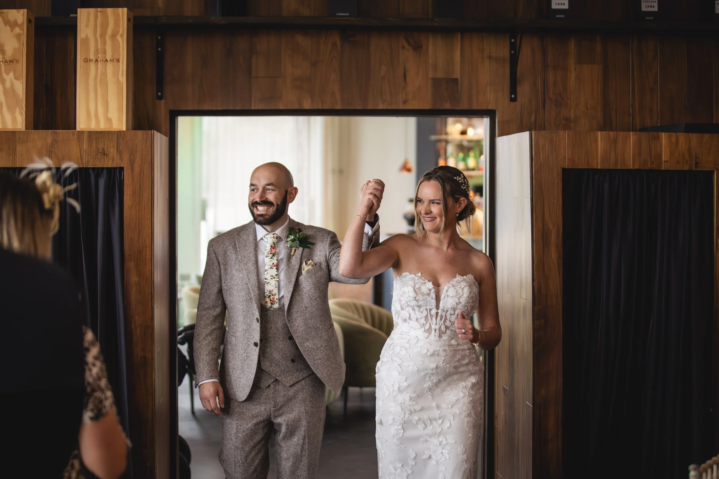 Josh & Meg-409.jpg