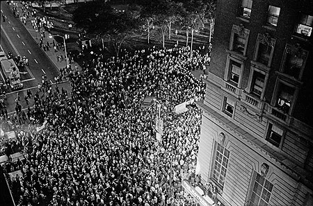 Hilton 1968 b.jpg
