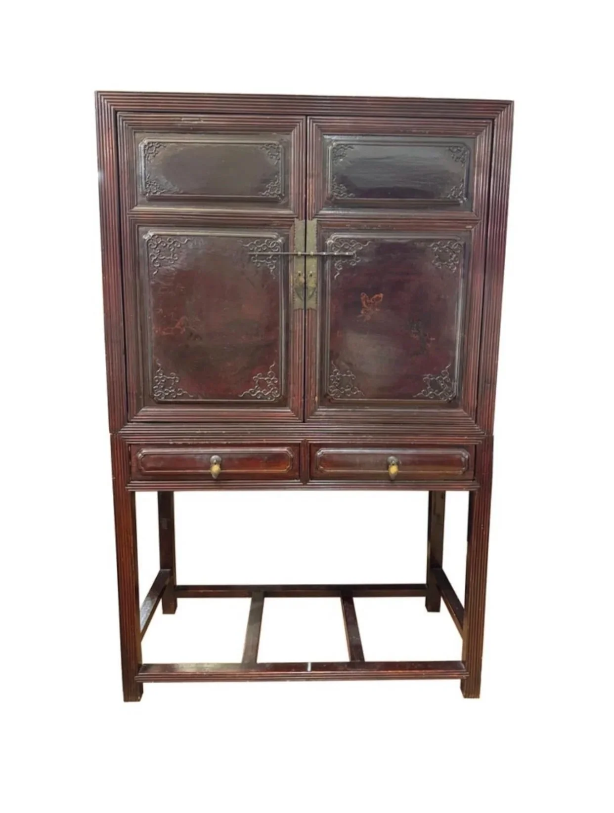 Early 19th century Chinese cabinet