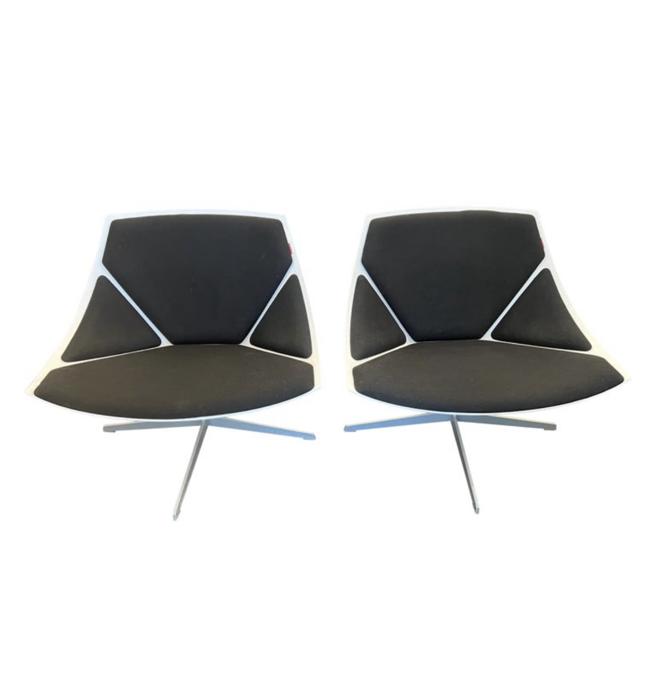 Pair of swivel armchairs by Fritz Hansen