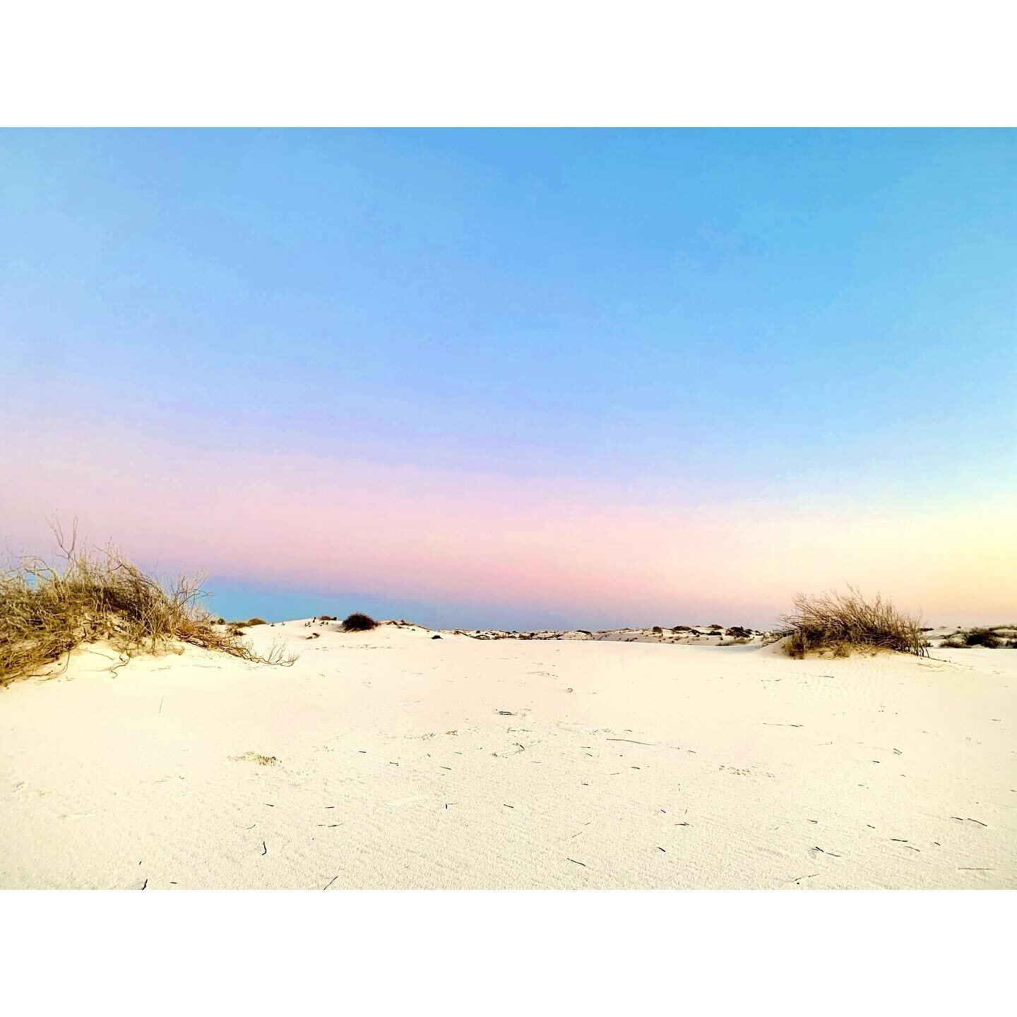The last embers of the sun paint the White Sands a breathtaking pink. The sky puts on one final show, then fades to quiet, leaving an almost reverent stillness. This place is magic. #WhiteSandsNationalPark #NewMexico #Sunset #serenity