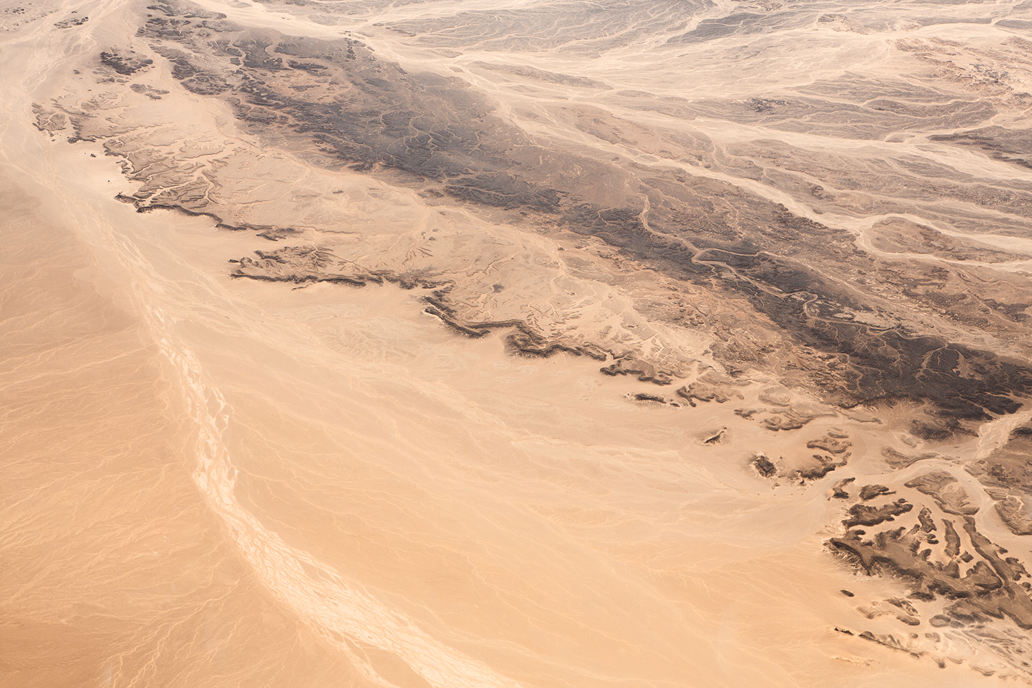  Deserts - Survey #4, 2015 //  80 cm x 120 cm  
