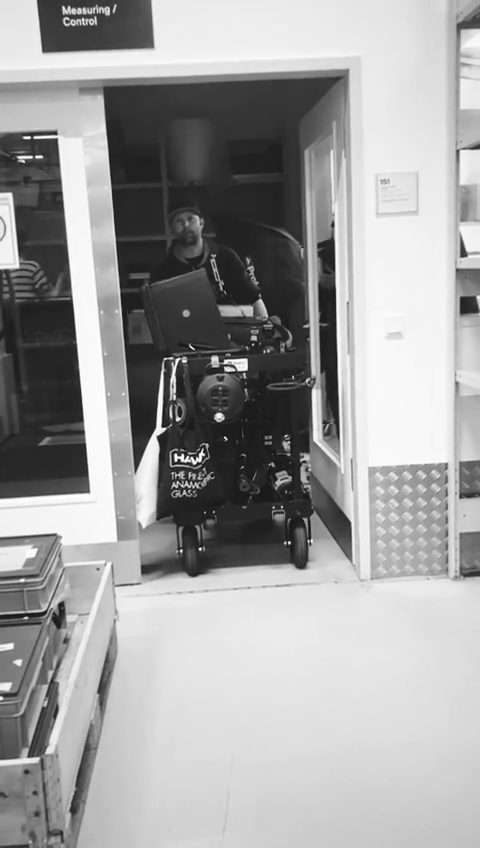 JOJOHARTIG_BTS_029.gif