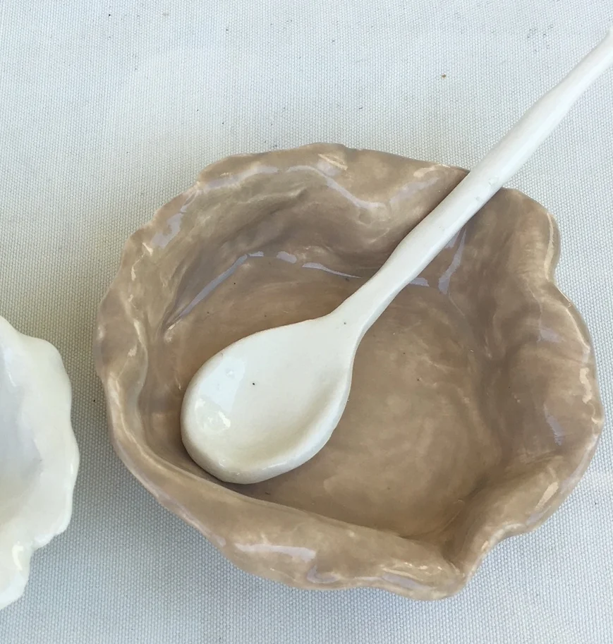 Salt cellars brown and white with spoons.JPG