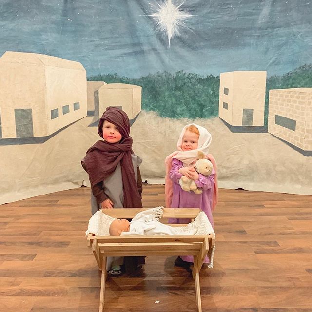 Such a sweet experience tonight, taking our children to the Live Nativity in Pleasant Grove! Tonight was the last night for this year but I highly recommend you check it out for next year. Such a cute and kid friendly experience that is completely fo