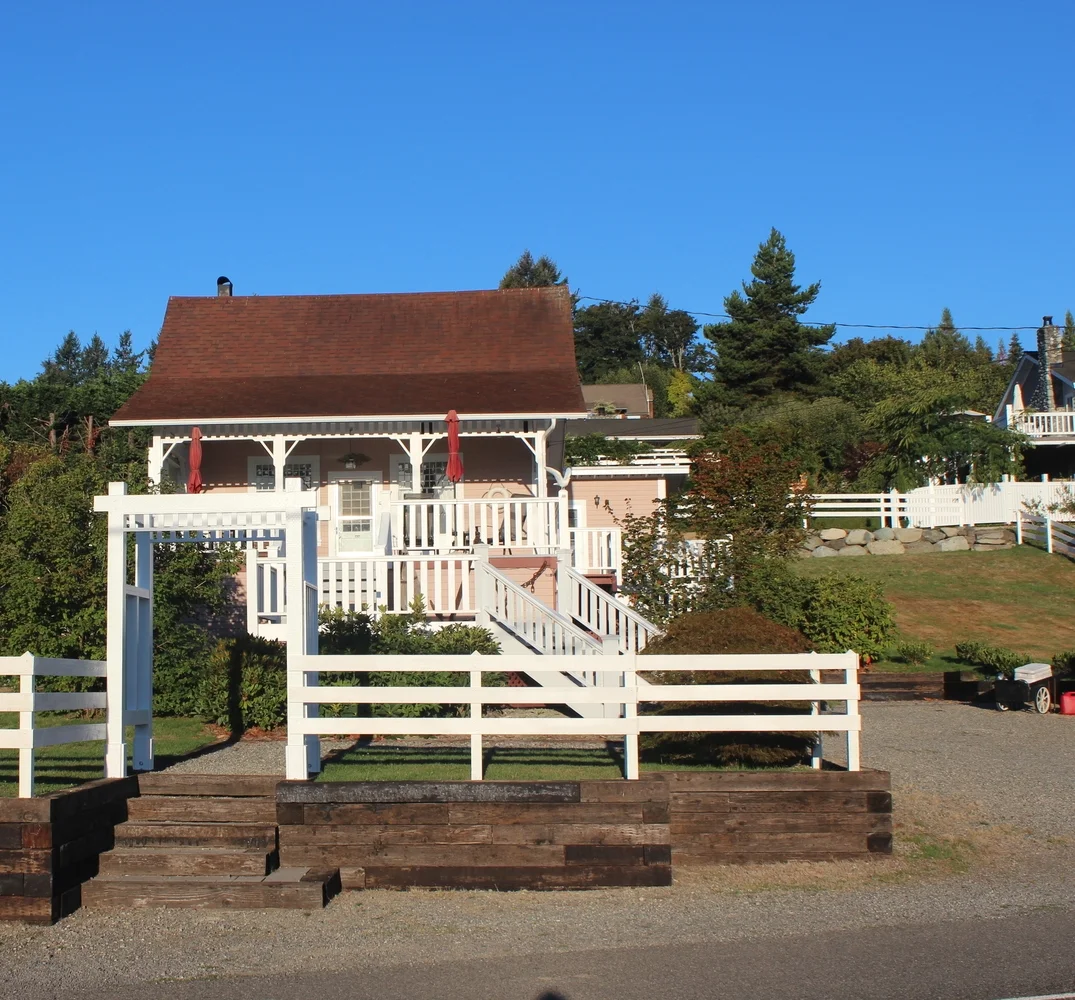 Quartermaster Cottage Front 2.JPG