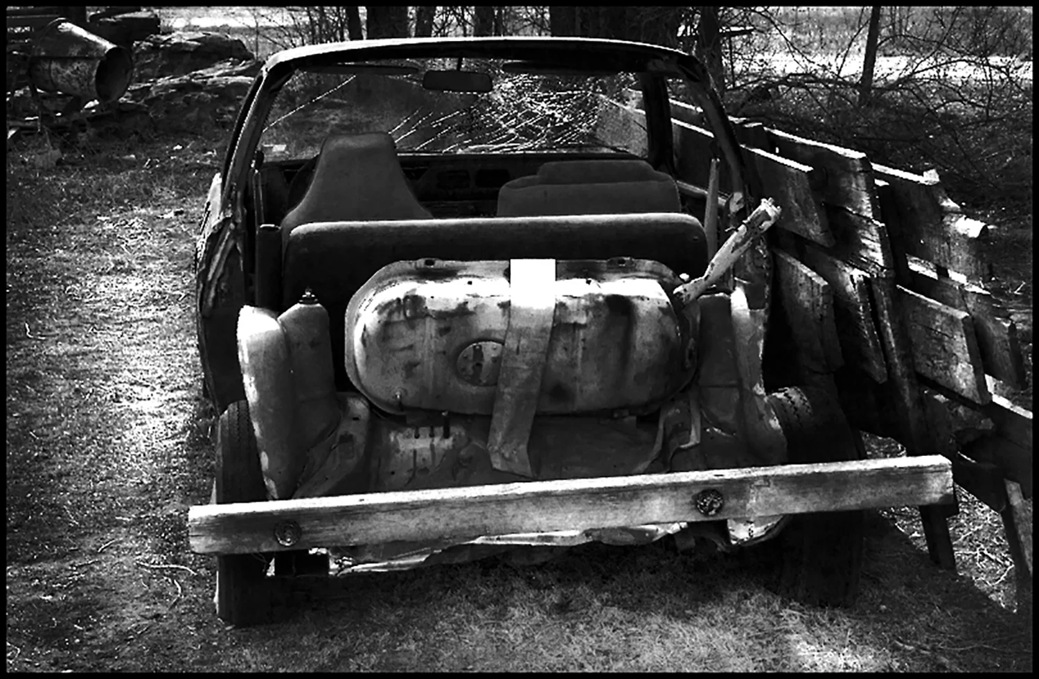 Sara_Lornitzo-b&w2 copy.jpg