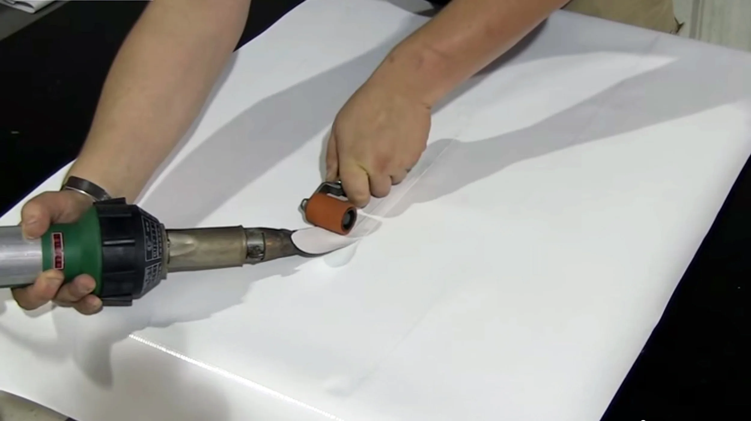 heat-sealer-in-use.jpg