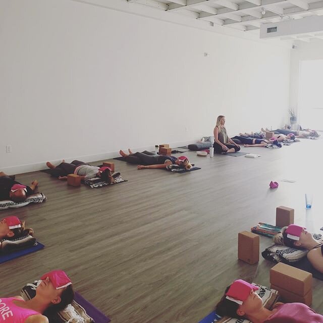 ✨Community Appreciation✨
.
.
A few weeks ago I led a  restorative karma yoga class @caymanyogaclub in support of the Australian wildfire relief. A warm thank you to everyone who showed up, chilled out, donated and supported the event. Special thank y
