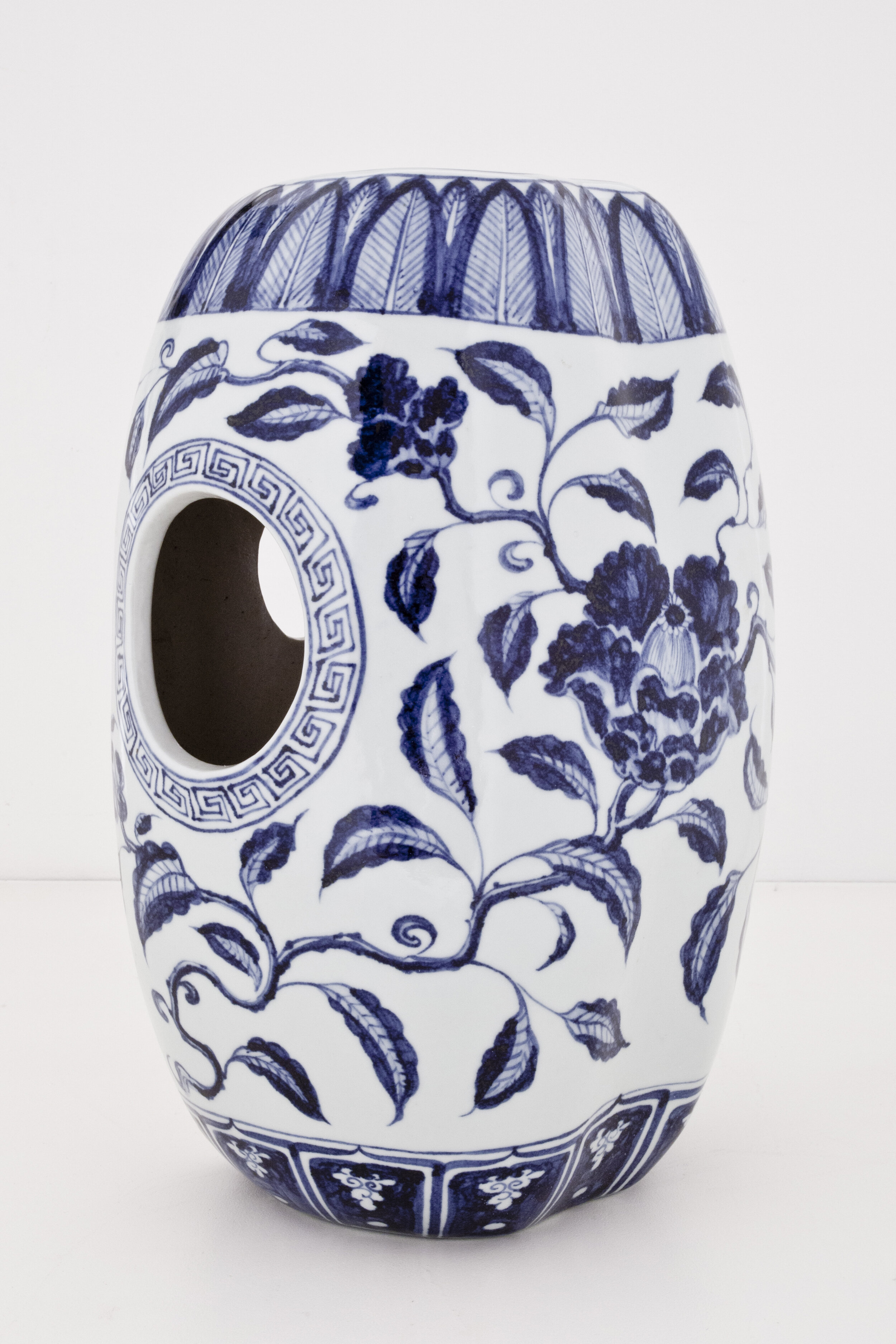  Ai Weiwei,  Owl House #1,  2010 Porcelain | 16.5 x 12 x 8.5 inches | HG12409 