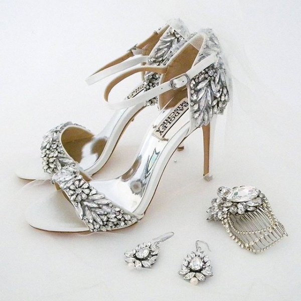 10 Incredible Embellished Shoe Styles — the bohemian wedding
