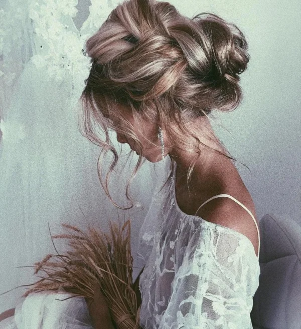 Stunning Bridal Messy Updo Hairstyles The Bohemian Wedding