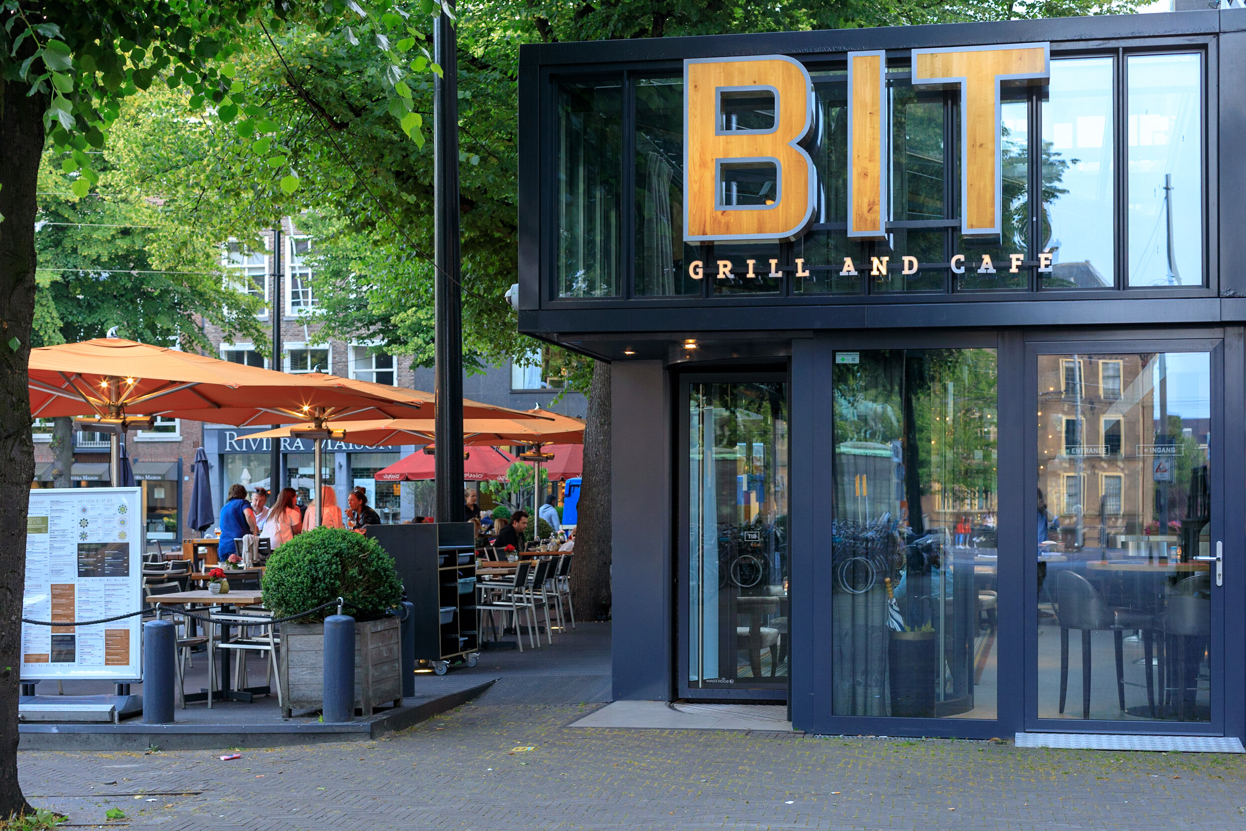 BIT Grill & Café