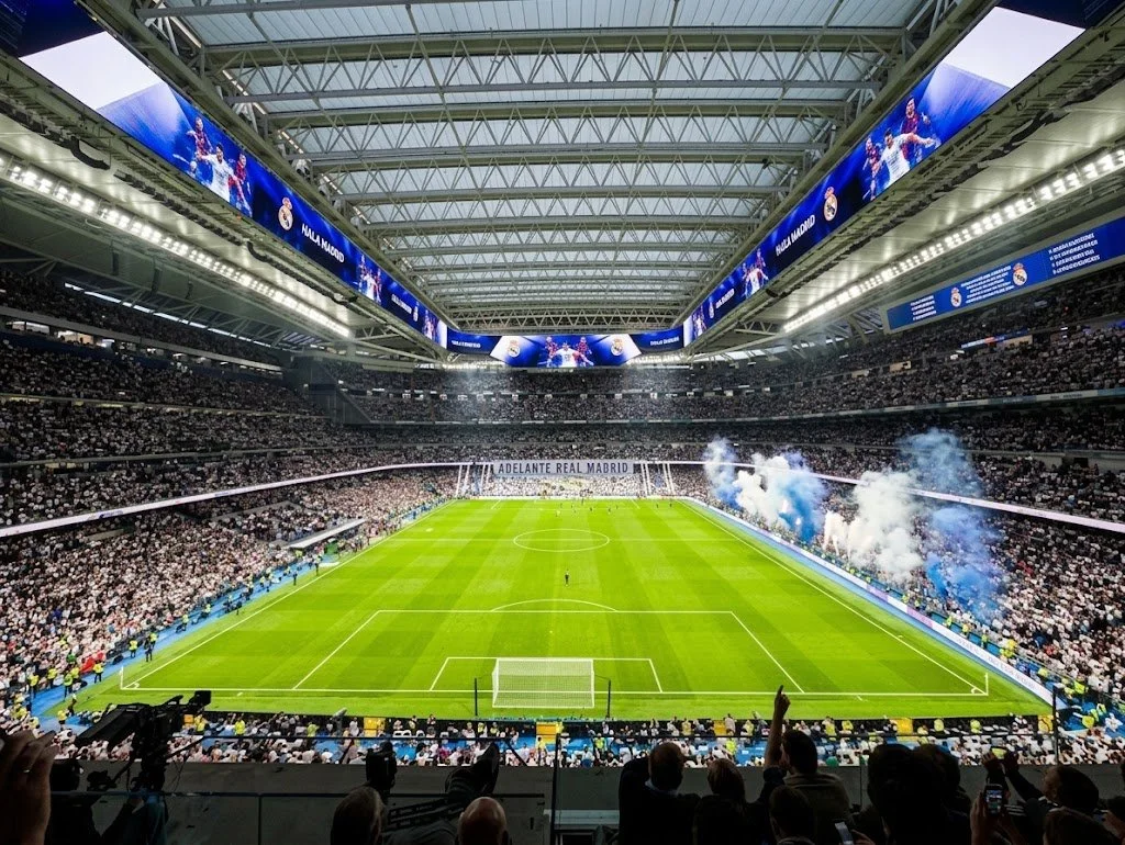 Football clubs and the network of value captures framework