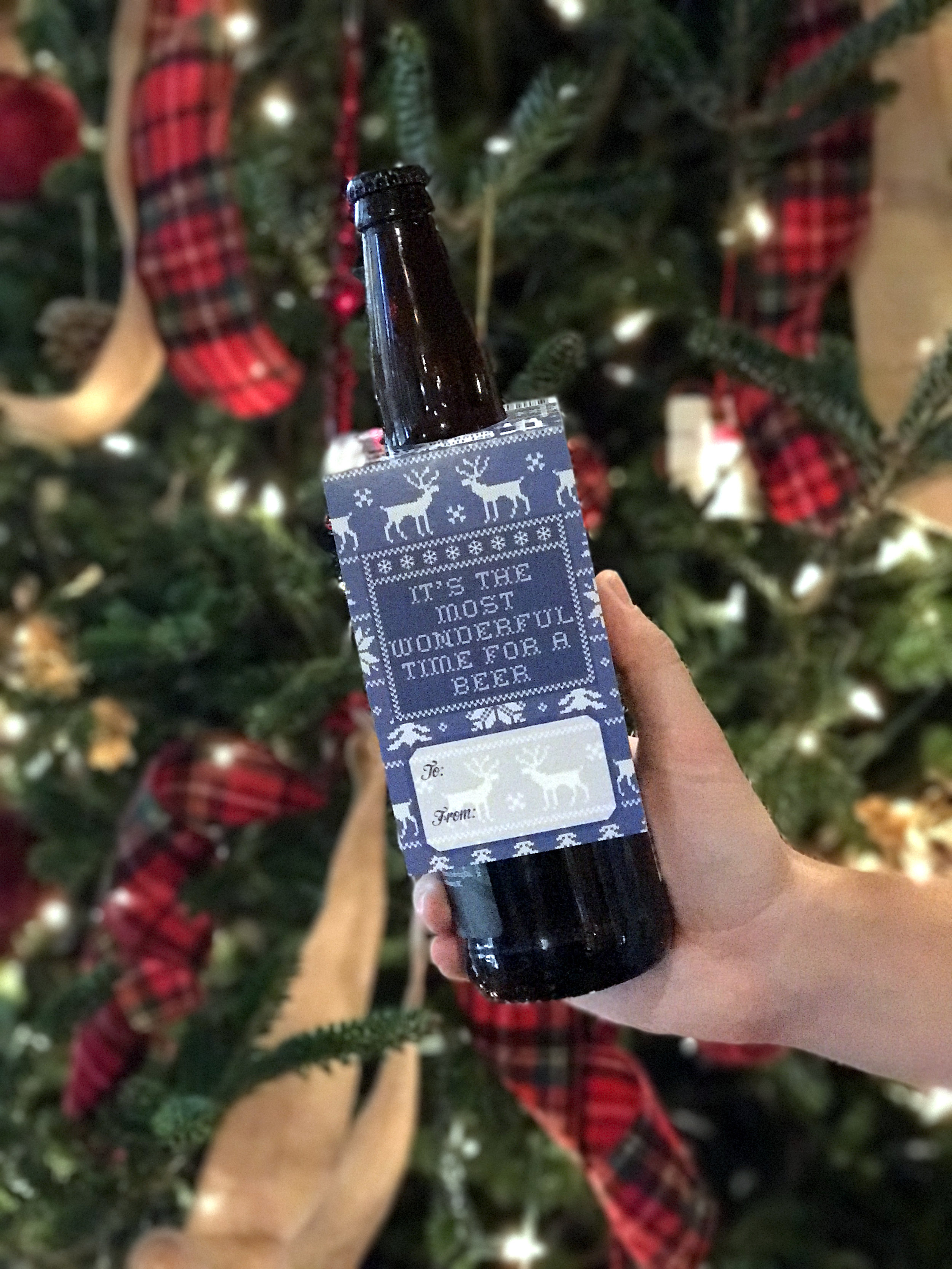 Holiday_Sweater_Big_Bottle_Card_Christmas_Tree.JPG