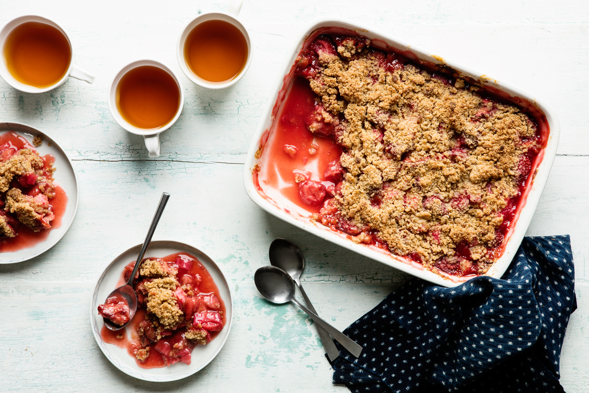 Ali Nardi Strawberry-Rhubarb-Crumble_recipe.jpg