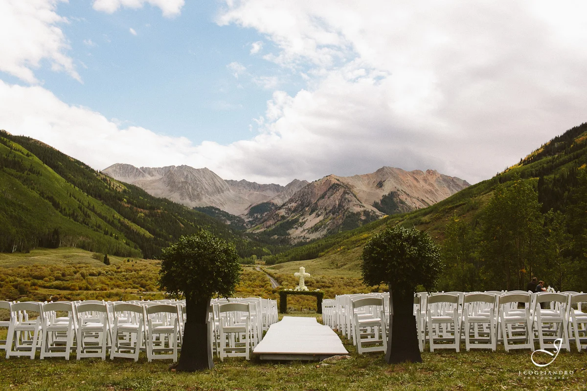 Outdoor Mountain Wedding Ceremony
