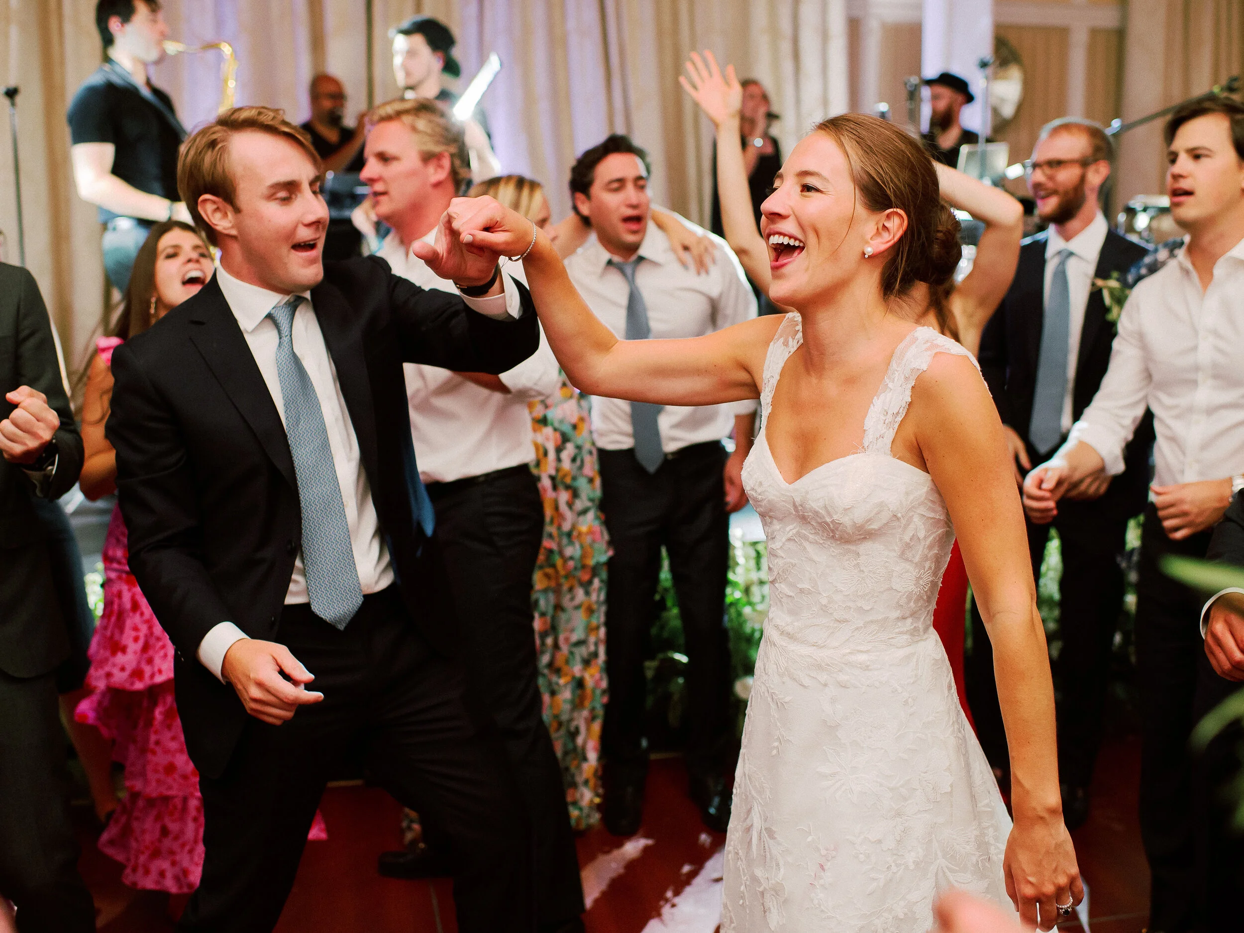 diana-frank-wedding-dancing-119.jpg