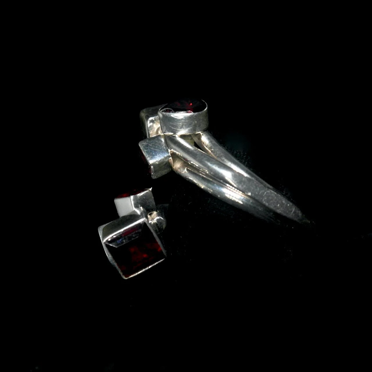 50-980 Lilly Barrack Sterling Silver with 6-Stone Garnet Ring $550.jpeg