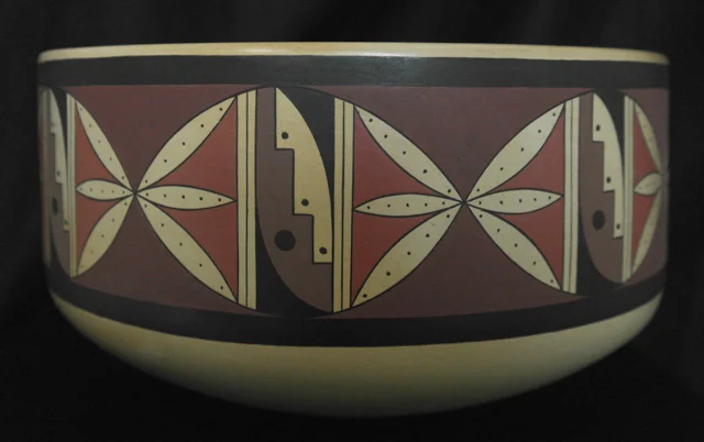 119-10 Stetson Setalla Bowl with Flowers $758.jpg