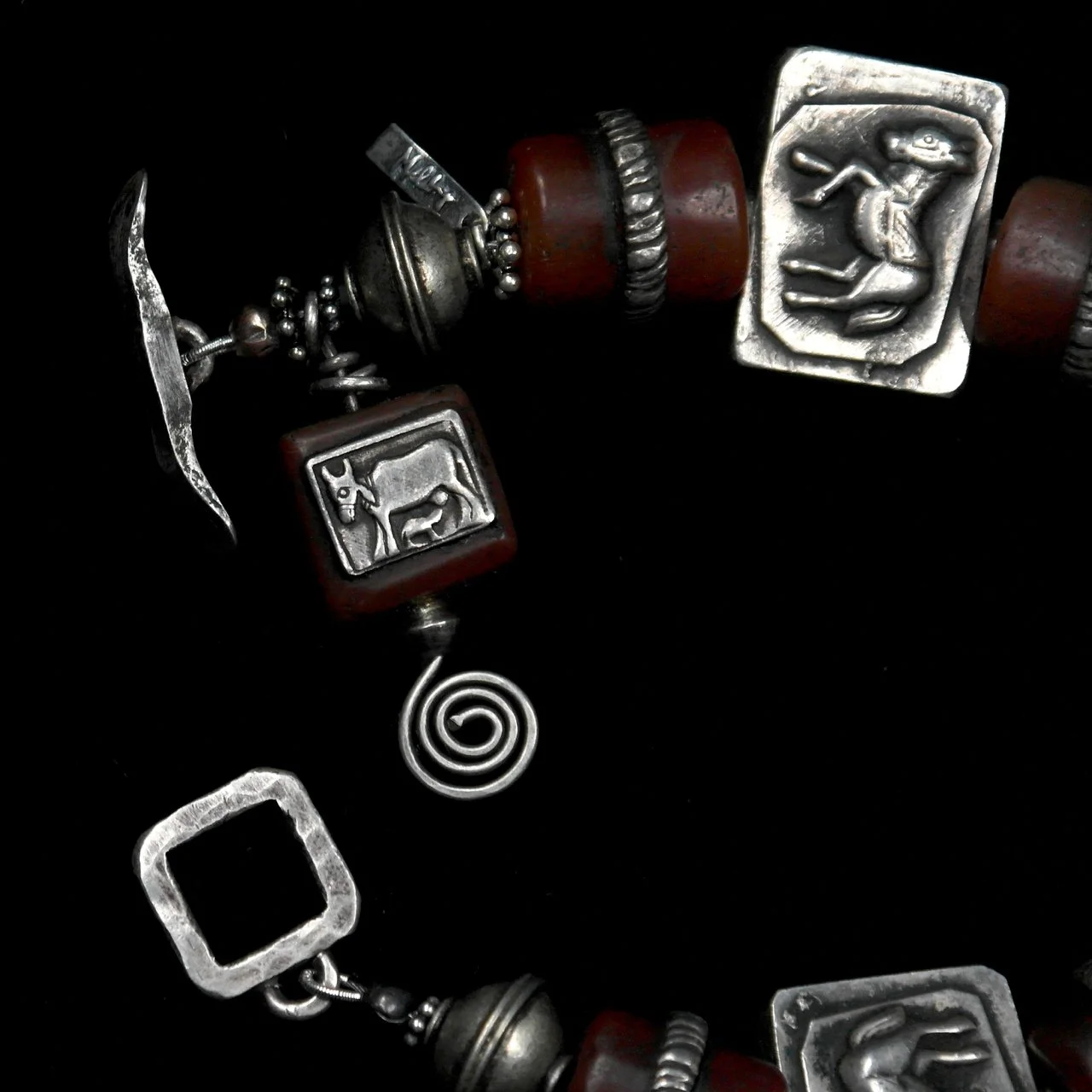 45-1127 Margie Melby Tibetan Silver and Carnelian Beaded Bracelet $495clasp.jpg