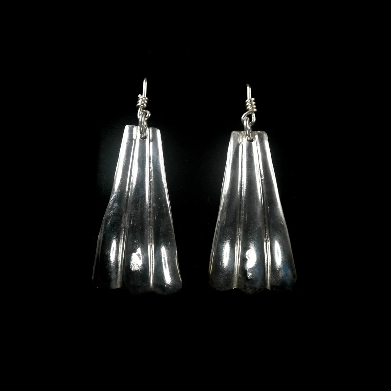 56-1284 Tony Davis Ingot Silver Wing Shaped Earrings $125.jpg