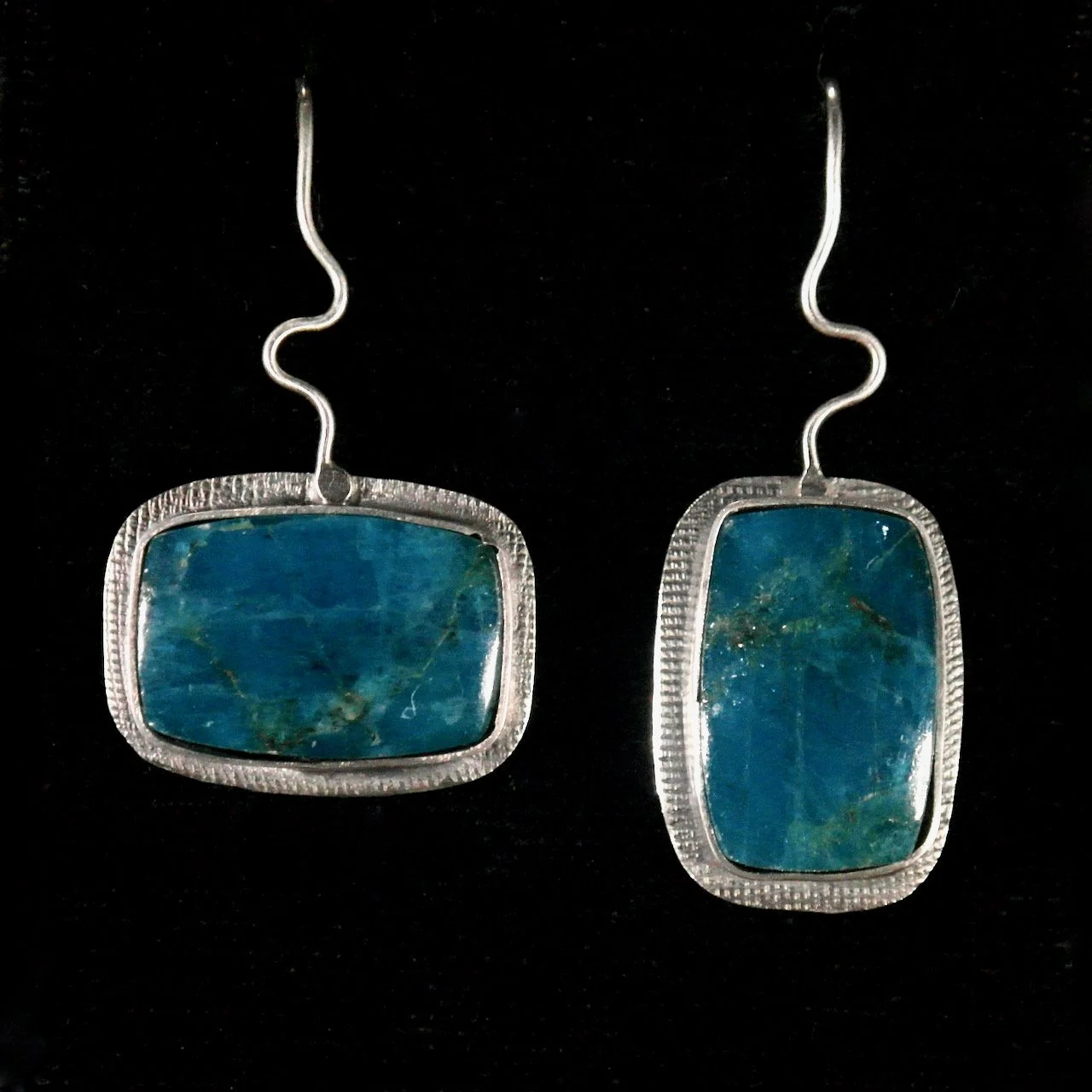 45-1048 Fine Silver with Azurite Earrings $295.jpeg