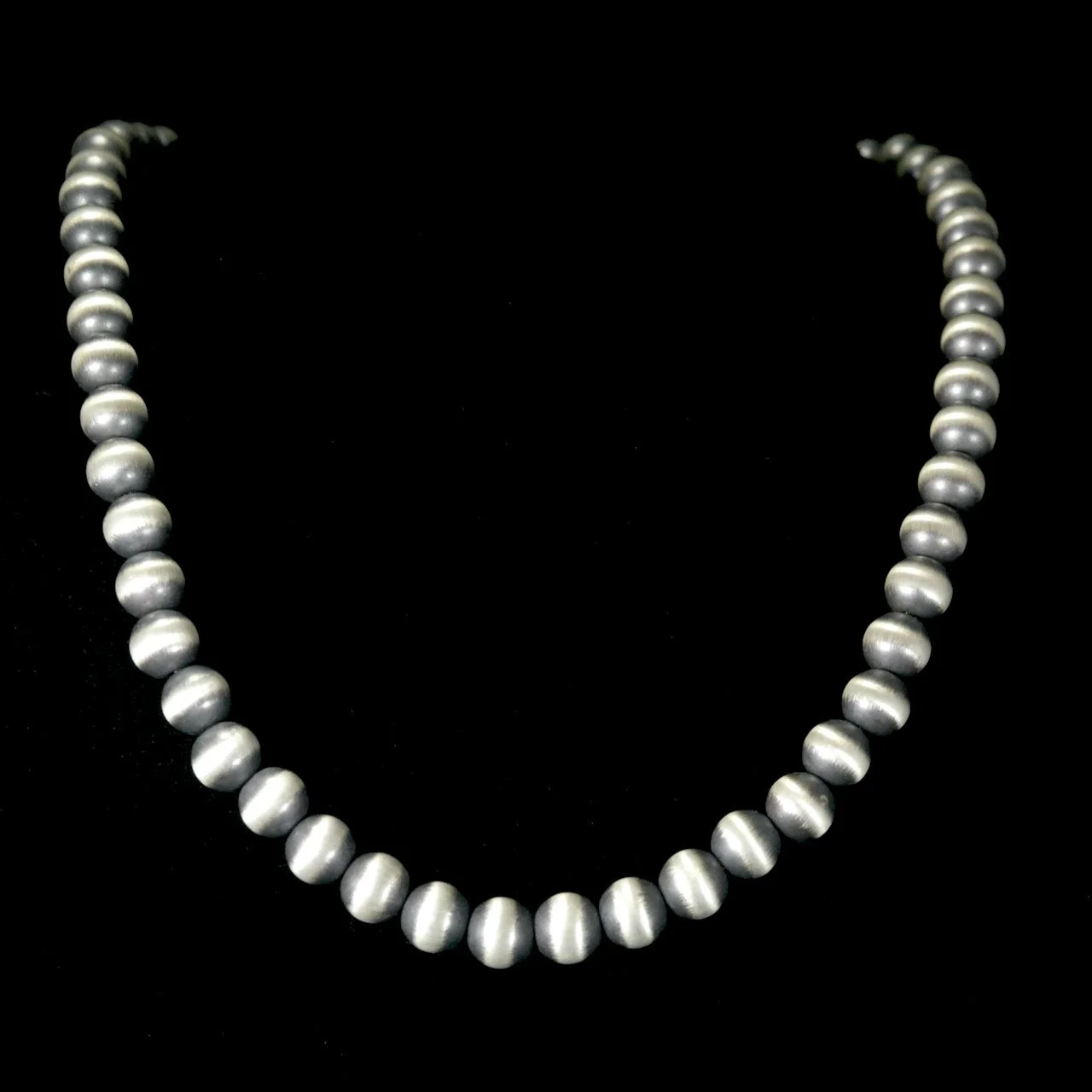 94-929 Sterling Silver Navajo Pearl Necklace 10MM $495.jpeg