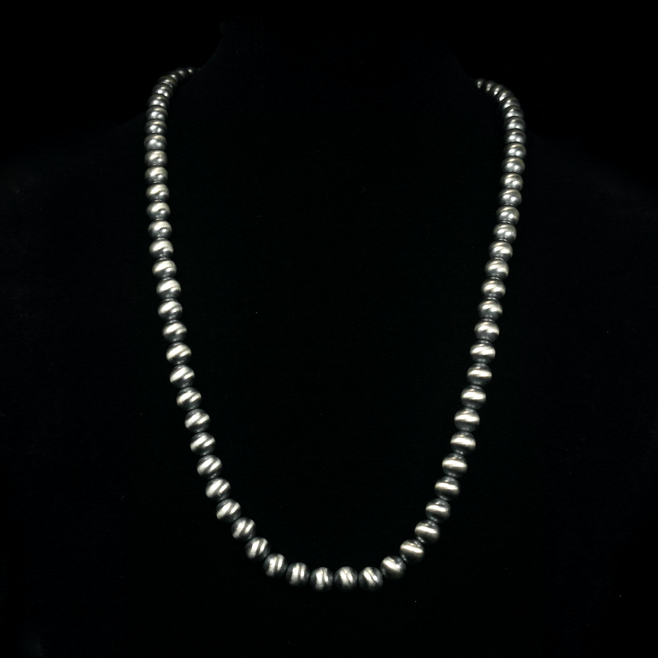 60-785 Navajo Pearl Necklace 22%22 8mm $388.png