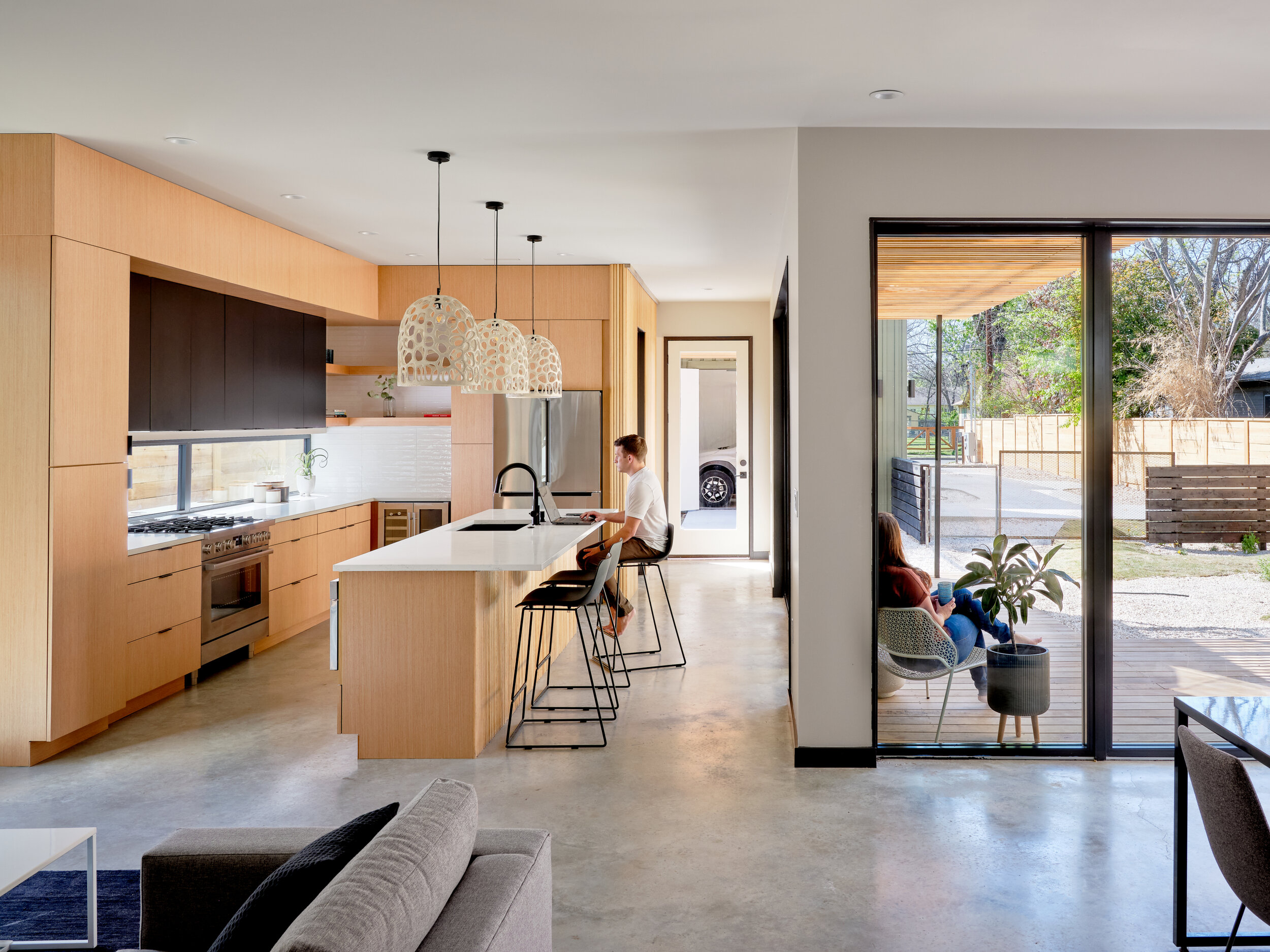  Main Unit - Kitchen  