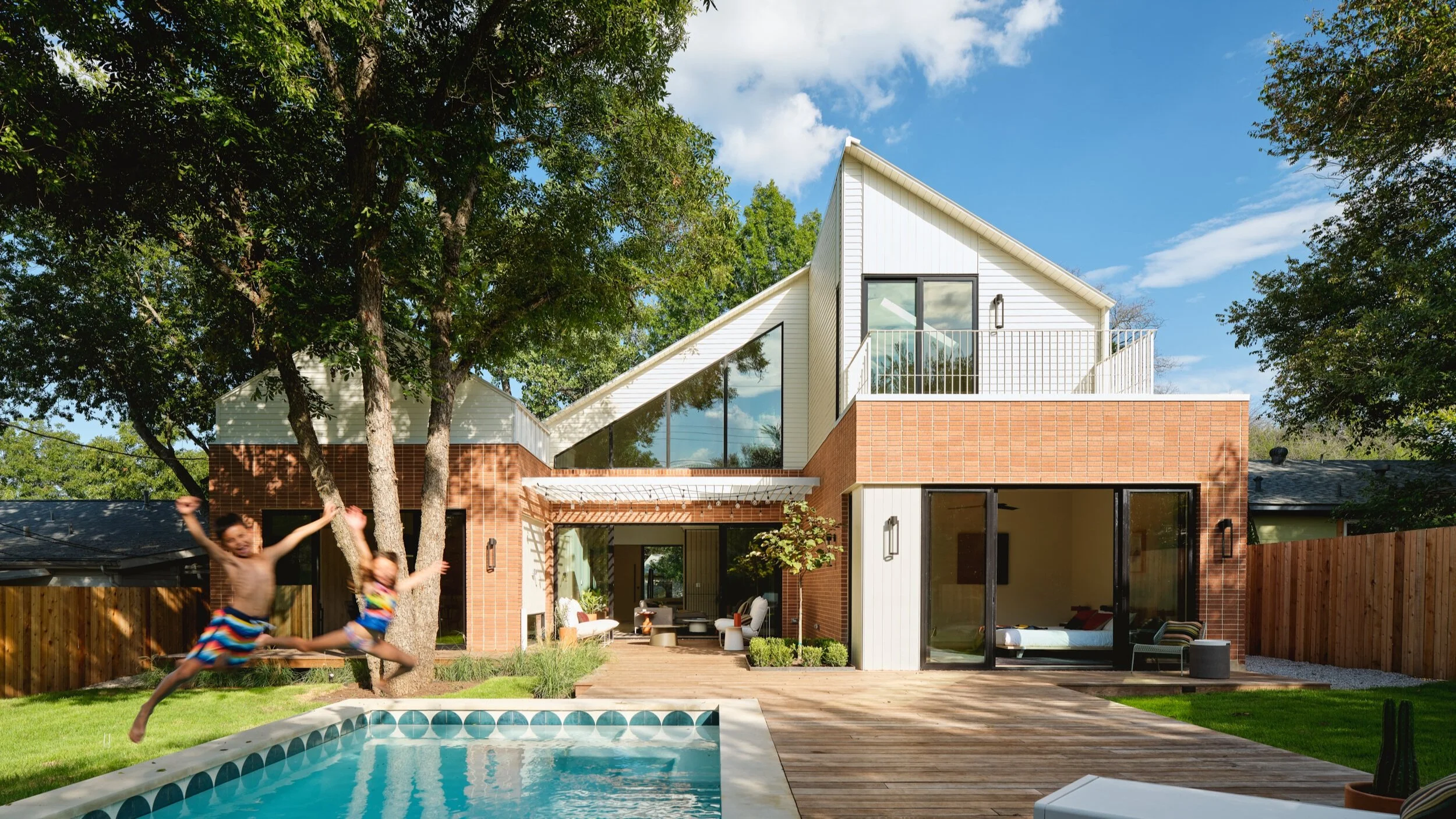 Coxist_Memory_Lane_Hous_web_ 14.jpg