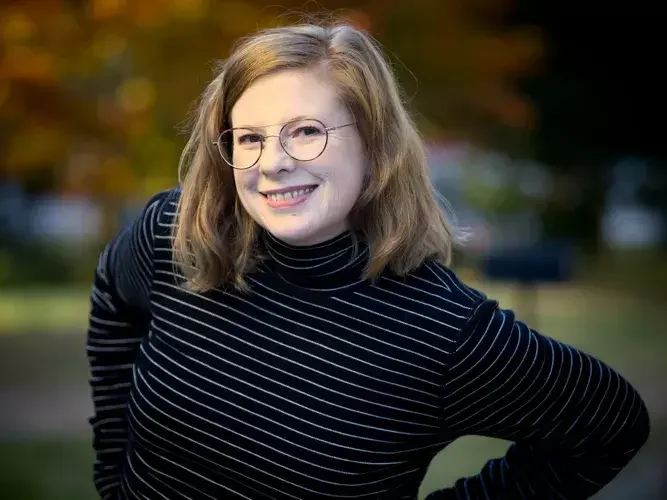 Kayce Hodos, PMH-C, maternal mental health specialist offering therapy and coaching in Wake Forest, NC.