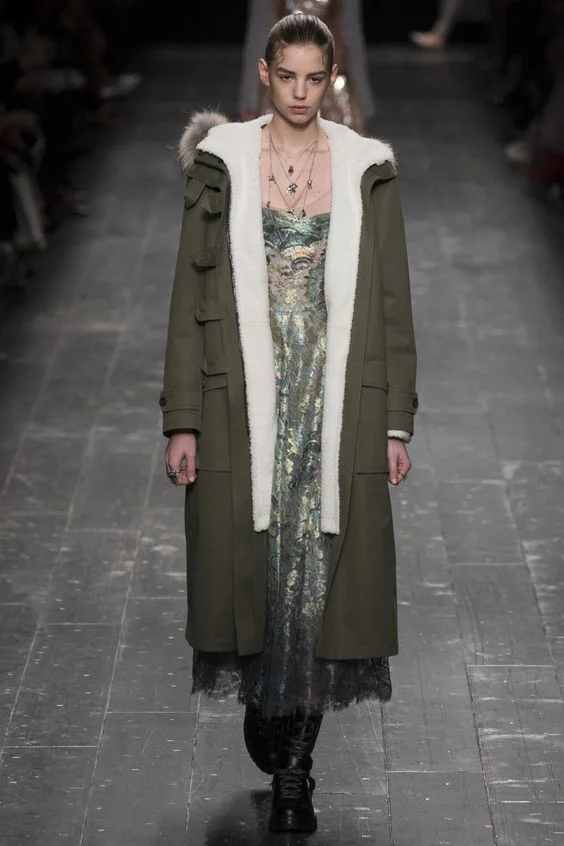 Valentino AW16 6.jpg