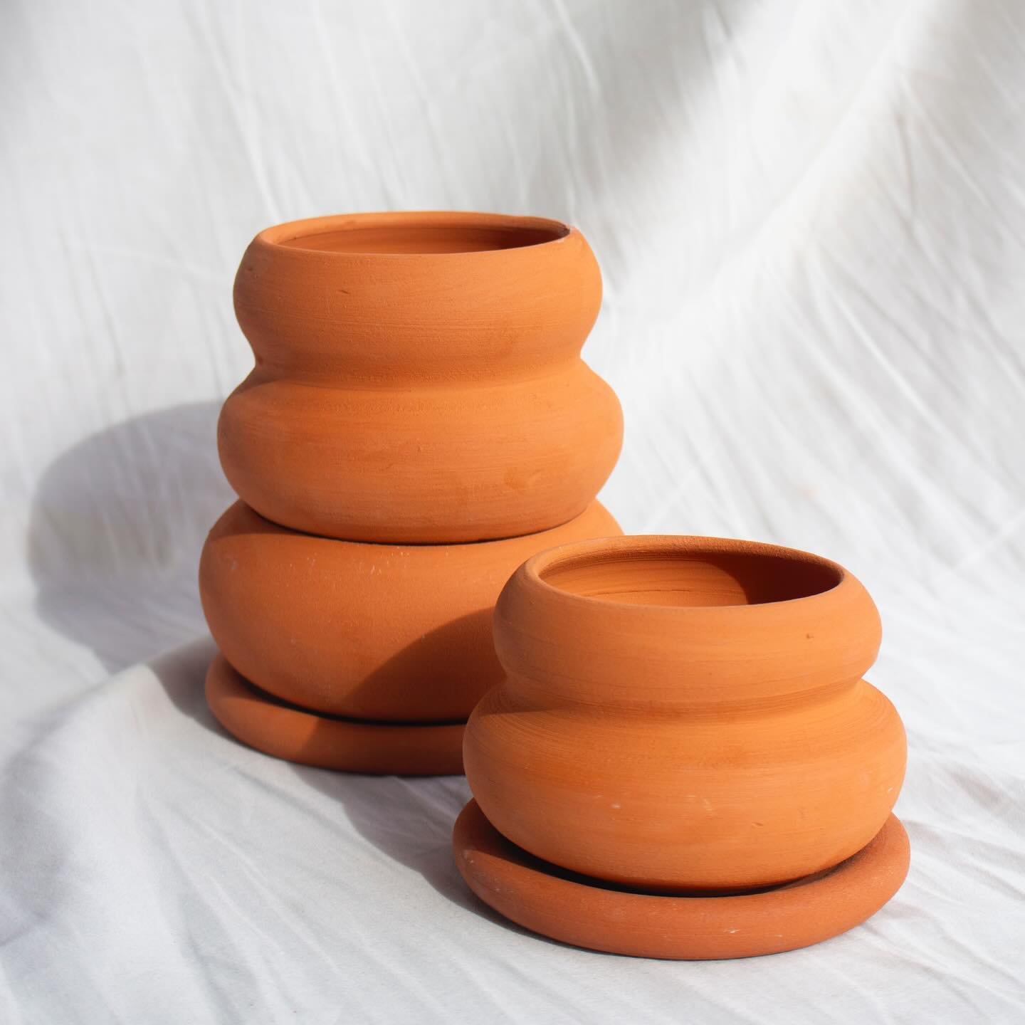Of course I had to try and make some bubble plant pots 🫧
.
.
.
#terracotta #wheelthrown #plantpots #pottery #ceramics #handmade #handmadepottery #modernceramics #handmadeceramics #yeg #yegmade #yegdesign #yegmaker #yegarts #visualvibes #madeincanada