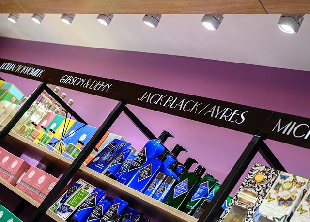 Don’t forget to read about our design process for @uppereastchemists featured on @retaildesignblog !!! Link in Bio! Bespoke signage that properly reflects the store’s brand is the final touch for any type of retail location, and if done right, it elevates the interior design to another level. Detail shots by @haphotography.nyc #uppereastchemists #thedevilisinthedetail #nycretaildesign #pharmacyinteriordesign #brandingdesign #signagedesign #bespokesignage #studiobigny