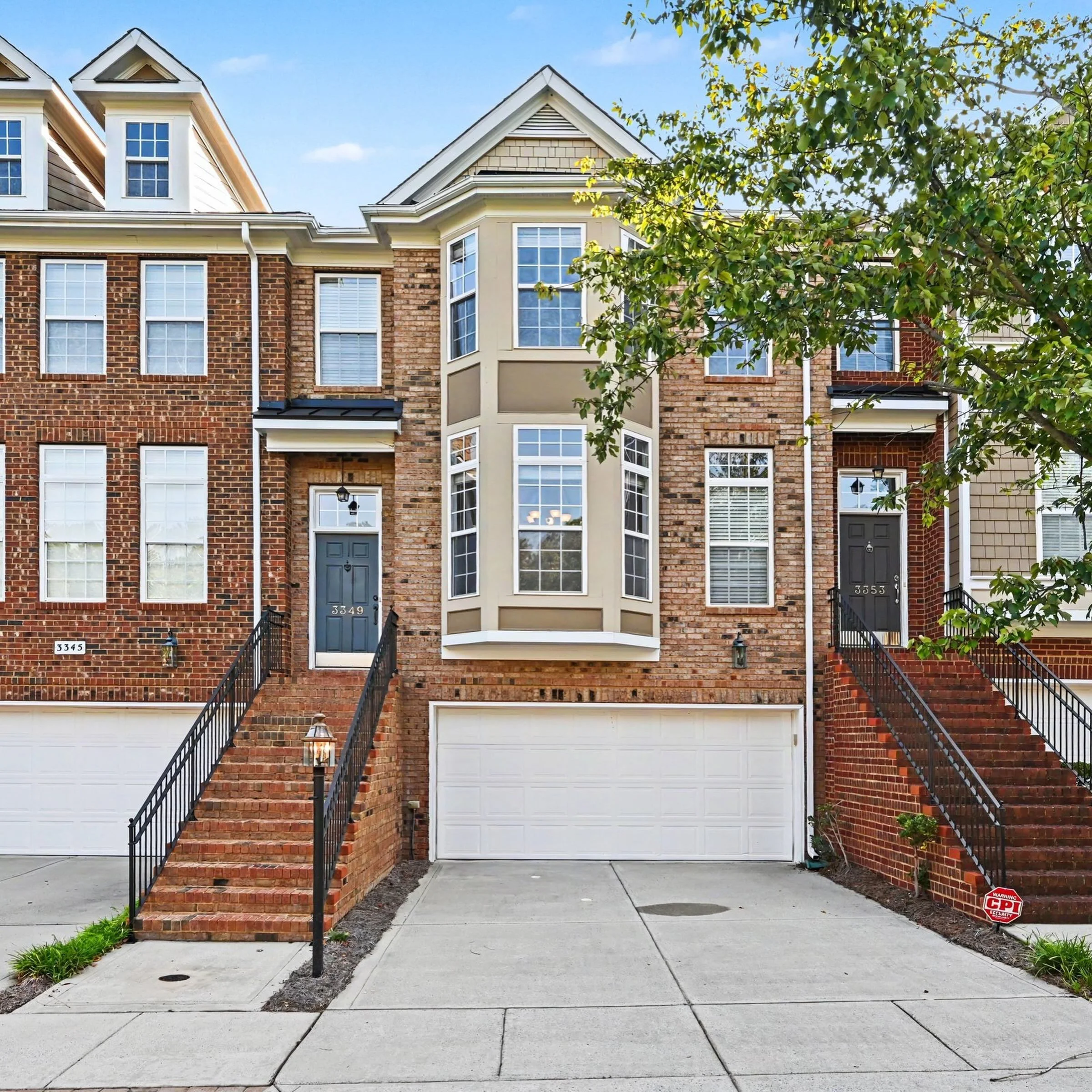 ✨Coming Soon!✨

📍 Arboretum
3349 Luke Crossing Dr Charlotte NC
Listed for $620,000

✨ 𝗛𝗶𝗴𝗵𝗹𝗶𝗴𝗵𝘁𝘀:
3 Bedrooms | 3.1 Bathrooms
2,811 sf
Gated neighborhood
2 car garage
Showings start Friday!

Listed by Bethany Mitchell, Realty ONE Group Revo