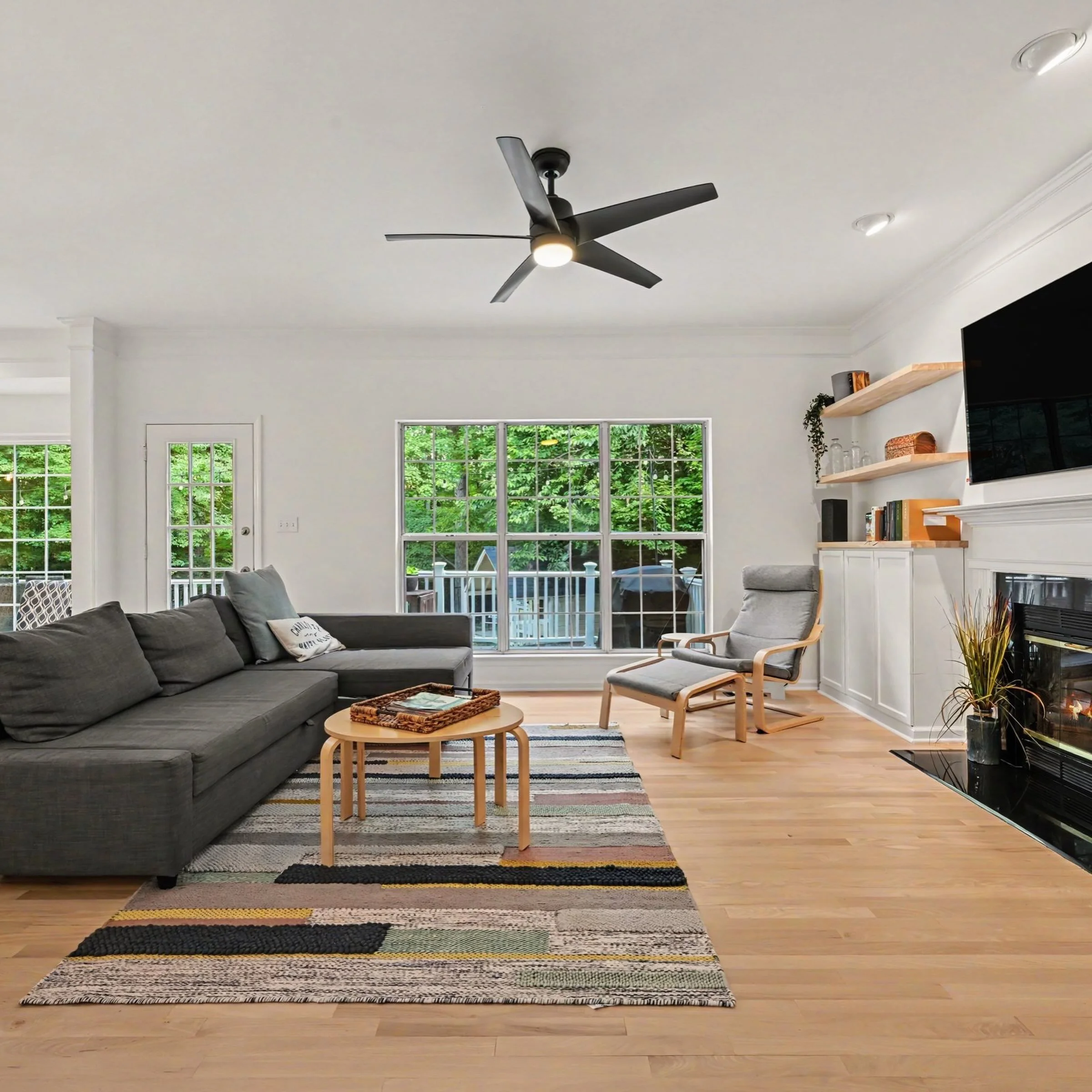 ✨Coming Soon!✨

📍 Matthews
3524 Crescent Knoll Dr Matthews NC 
$615,000

✨ 𝗛𝗶𝗴𝗵𝗹𝗶𝗴𝗵𝘁𝘀:
4 Bedrooms | 2.1 Bathrooms
3,009 sf
Brightmoor neighborhood
Cul de sac lot
White oak hardwood floors 😍
Back deck and spacious backyard
Showings start F