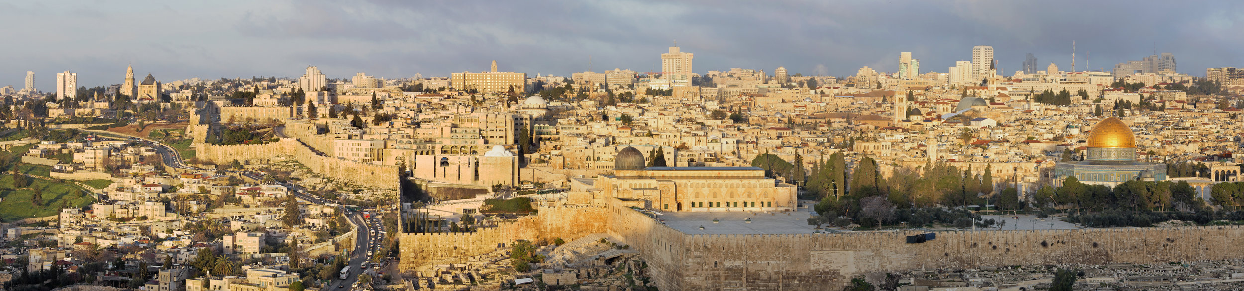 Jerusalem---Panorama-from-Mount-of-Olives-to-old-city-470332862_3583x840.jpeg