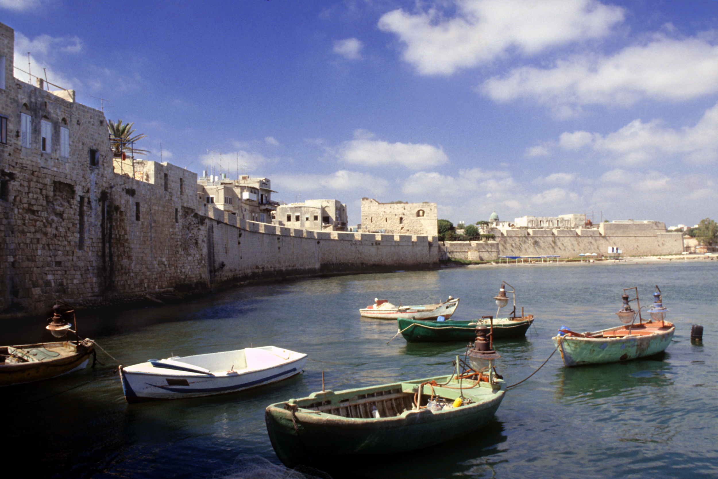 Akko,-in-Israel-116165855_2500x1668.jpeg