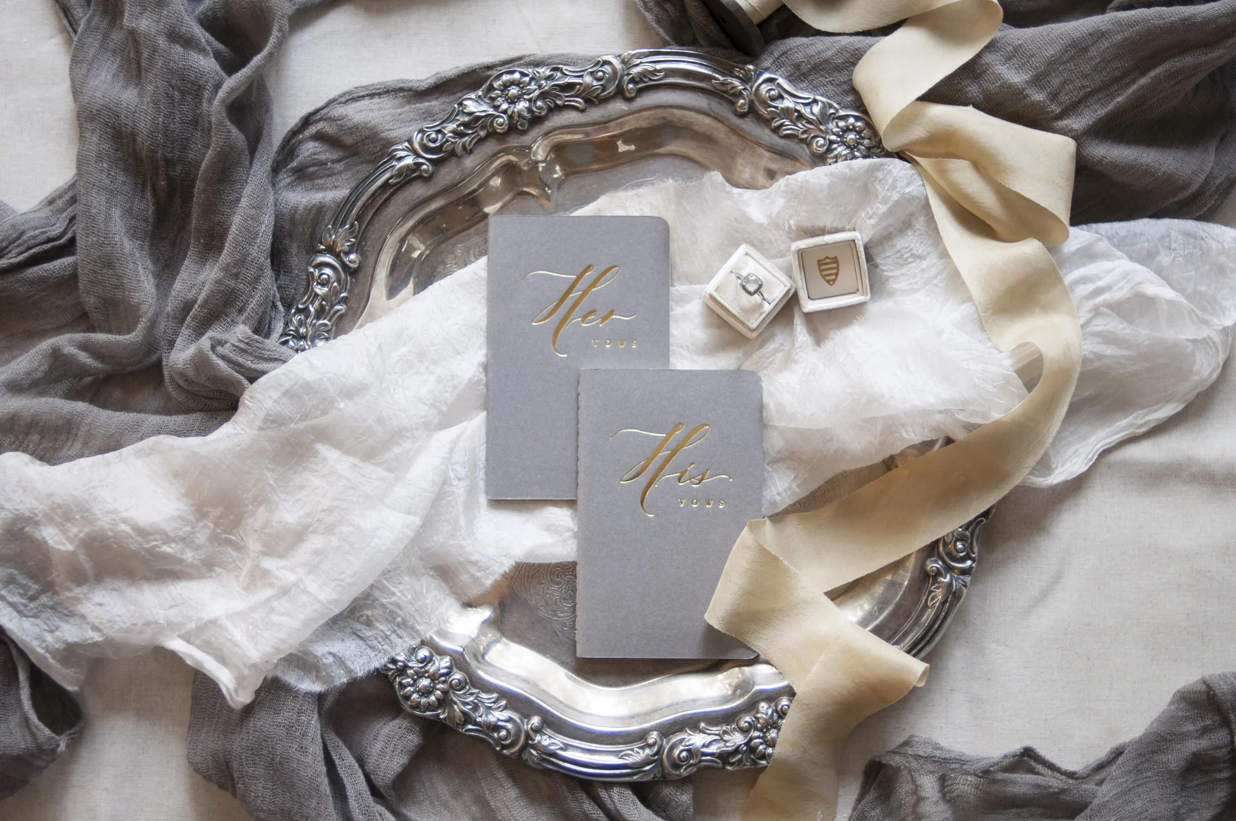 Seniman Calligraphy Gold Foil Press Vow Book.jpg