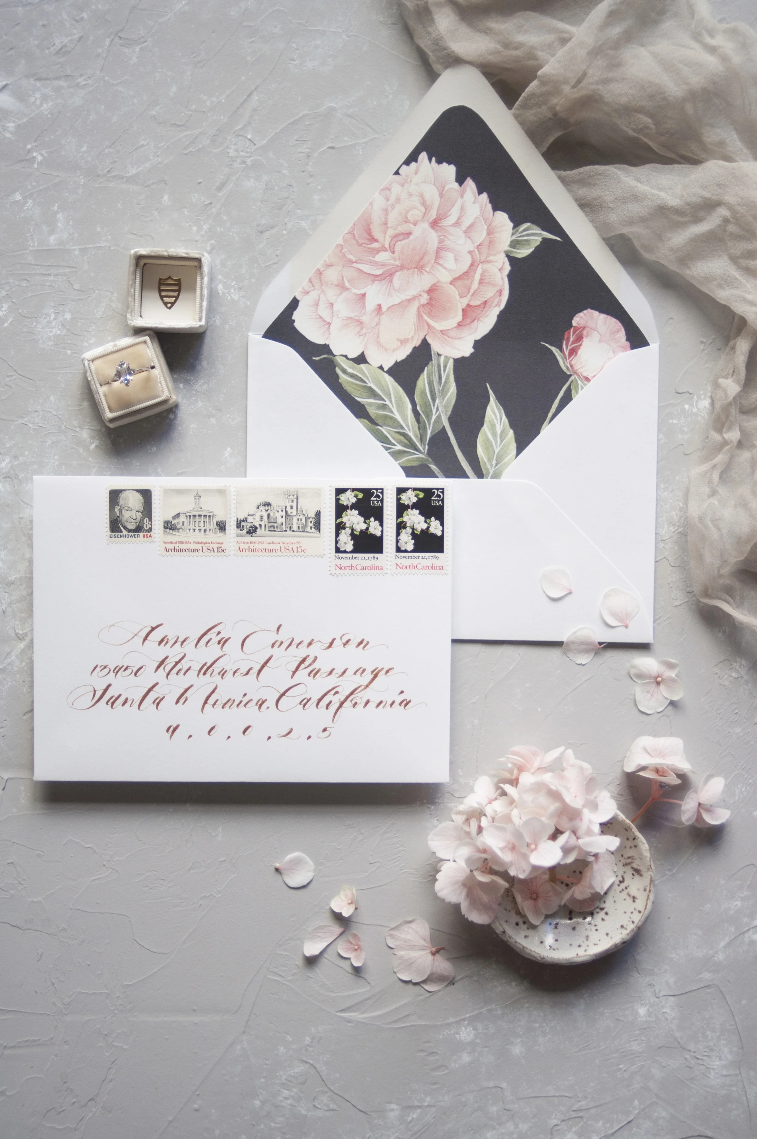 Seniman Calligraphy New York Peony Suite_7.jpg