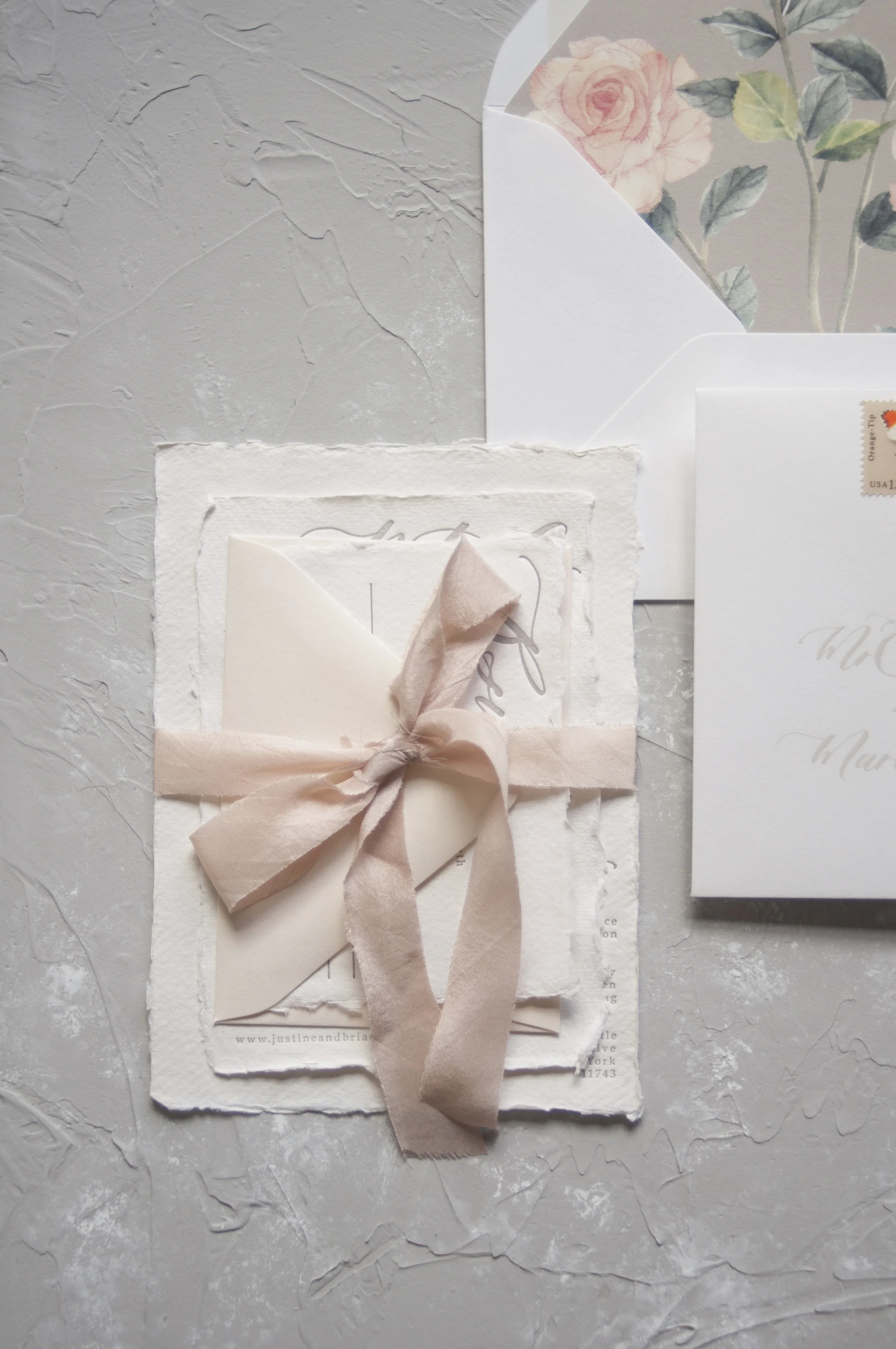 Seniman Calligraphy New York Rose Suite_2.jpg