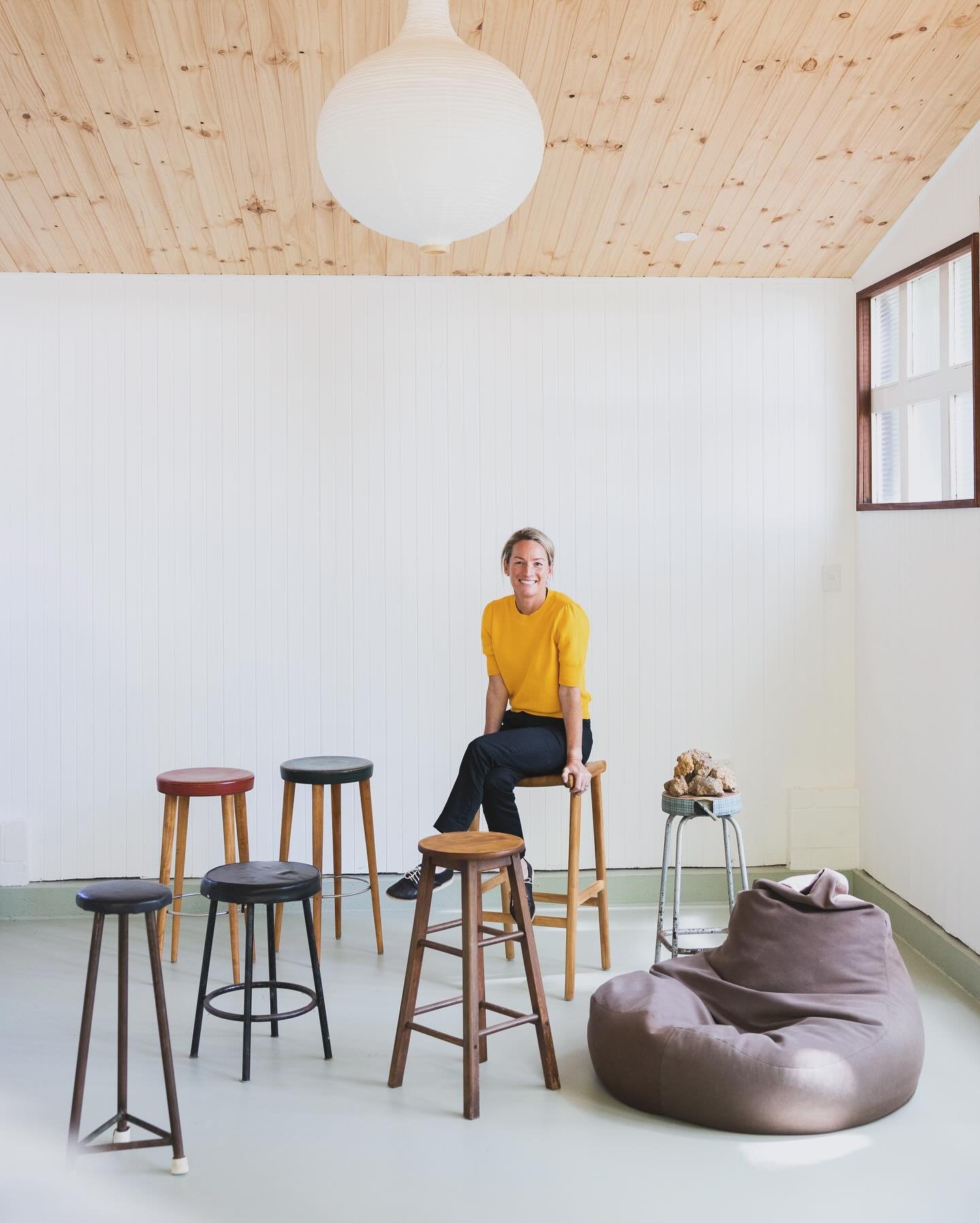 Need to talk Stools? 💩 
Love to. It&rsquo;s my jam! 

Whether it&rsquo;s inconsistent, loose, difficult to pass, incomplete or causing some level of discomfort, let&rsquo;s figure out why. 

For me, figuring out the &ldquo;why&rdquo; - the underlyin
