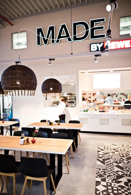 First concept store in Cologne, © unknown - for any info please advise