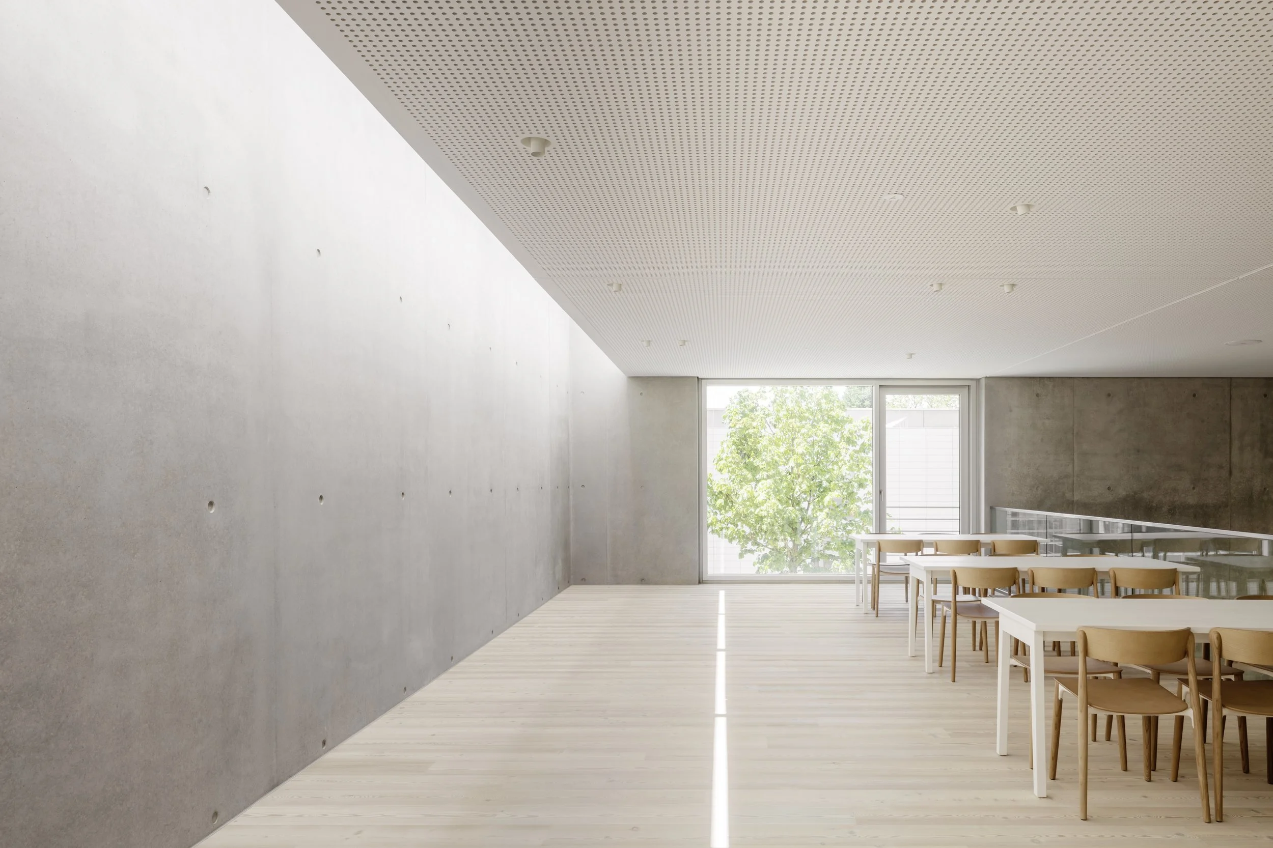 Interior view gallery level ©hiepler, brunier