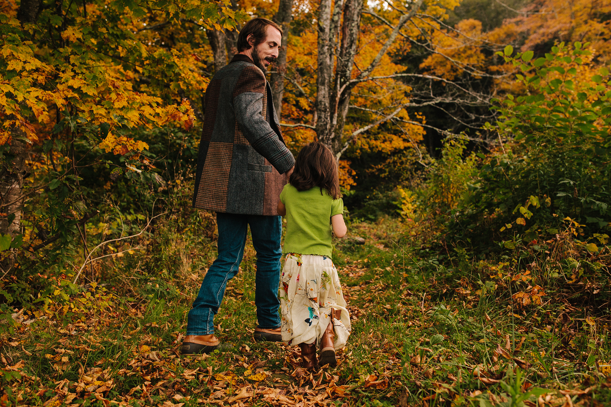 vermont fall family portraits-16.jpg