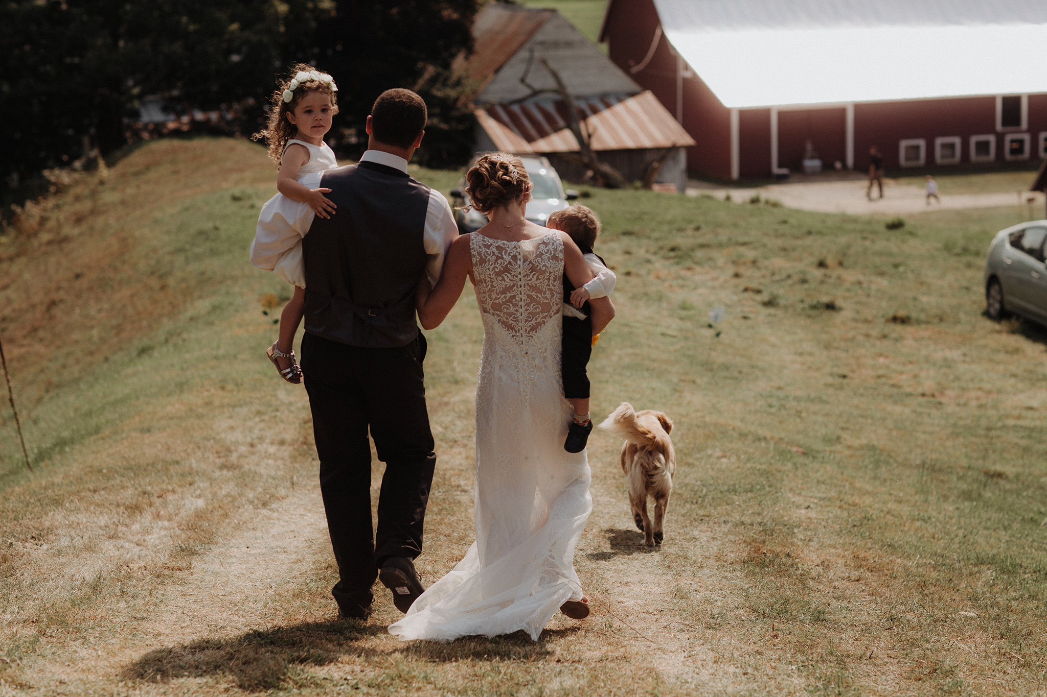 vermont-wedding-photographer-outdoor-farm-wedding-24.jpg