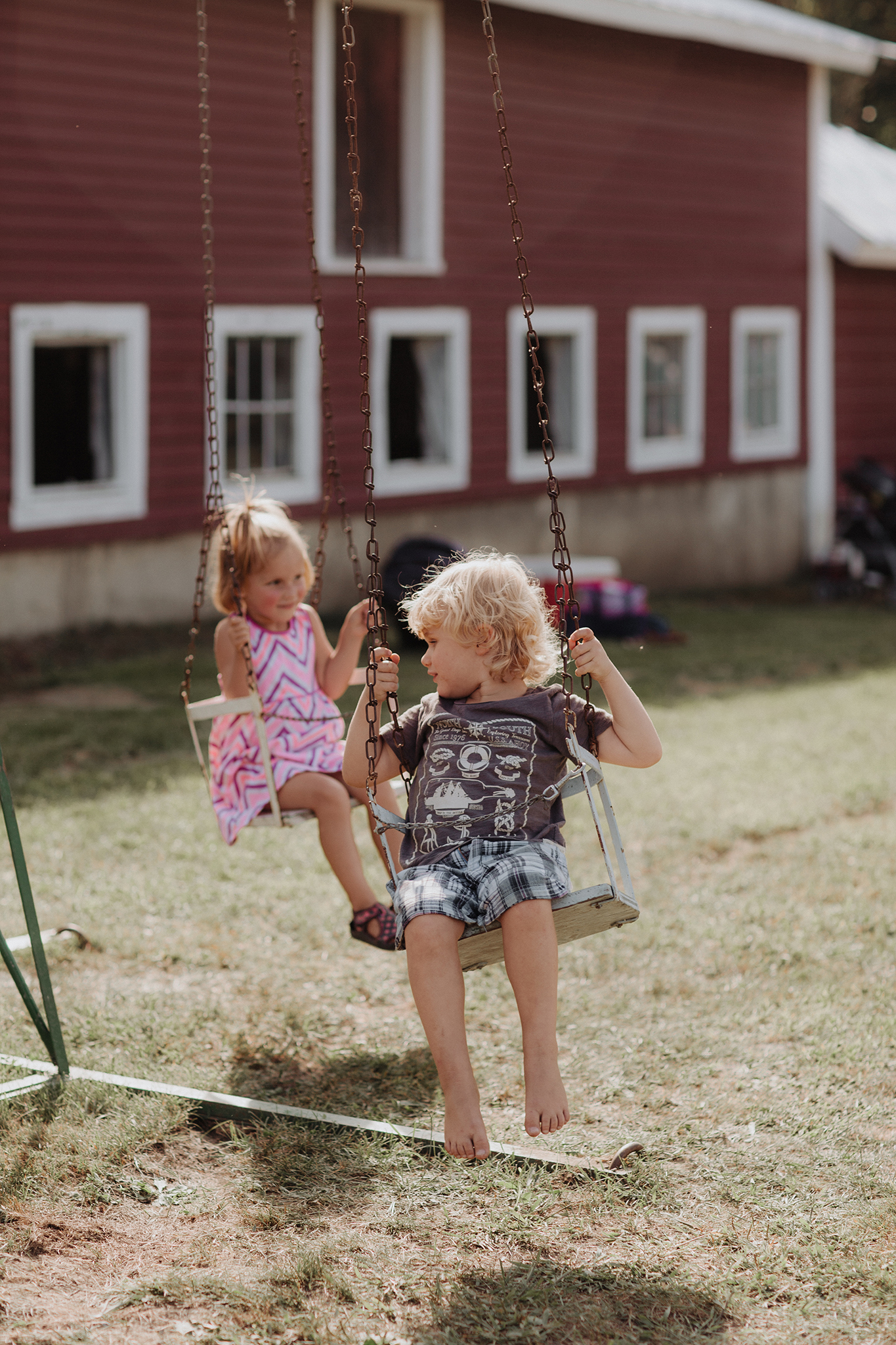 vermont-wedding-photographer-outdoor-farm-wedding-52.jpg