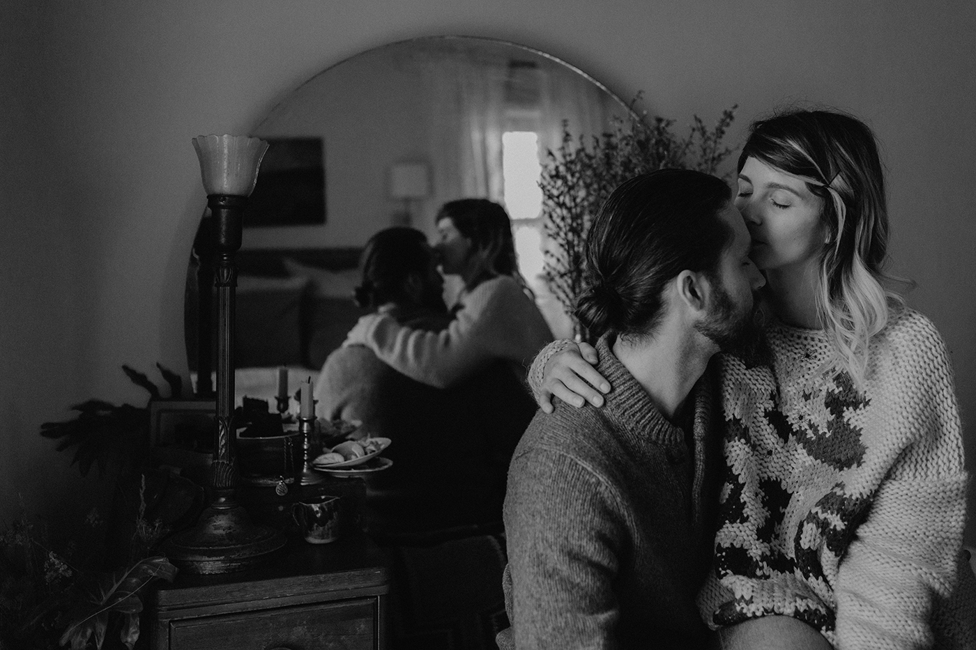 intimate-in-home-couples-engagement-photos-burlington-vermont00025.jpg
