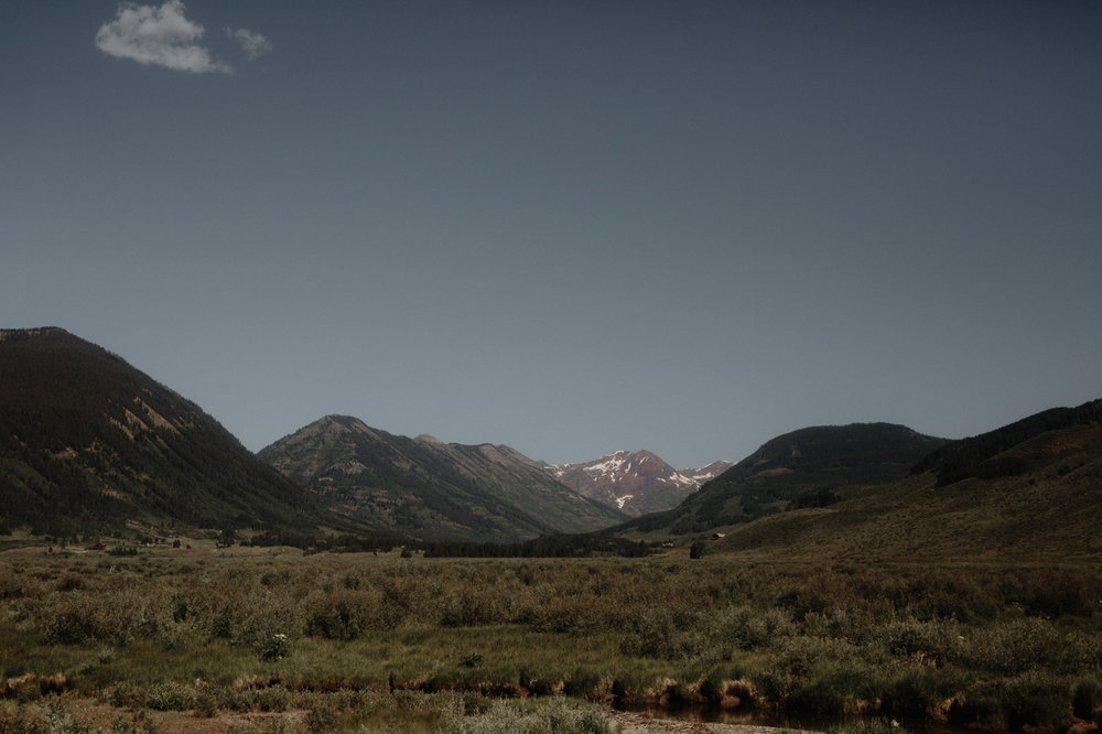 woods-walk-trail-crested-butte-colorado-wedding-101.jpg